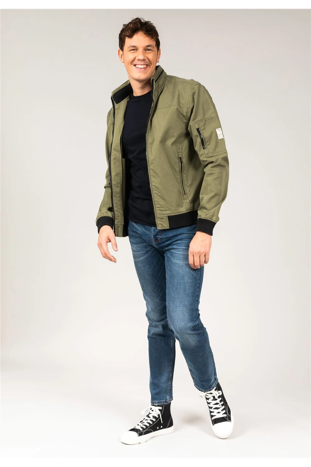 Vestes & Blousons Blouson HOLD - DeeluxeBlouson HOLD 4 Vestes & Blousons Blouson HOLD - DeeluxeBlouson HOLD – Image 2