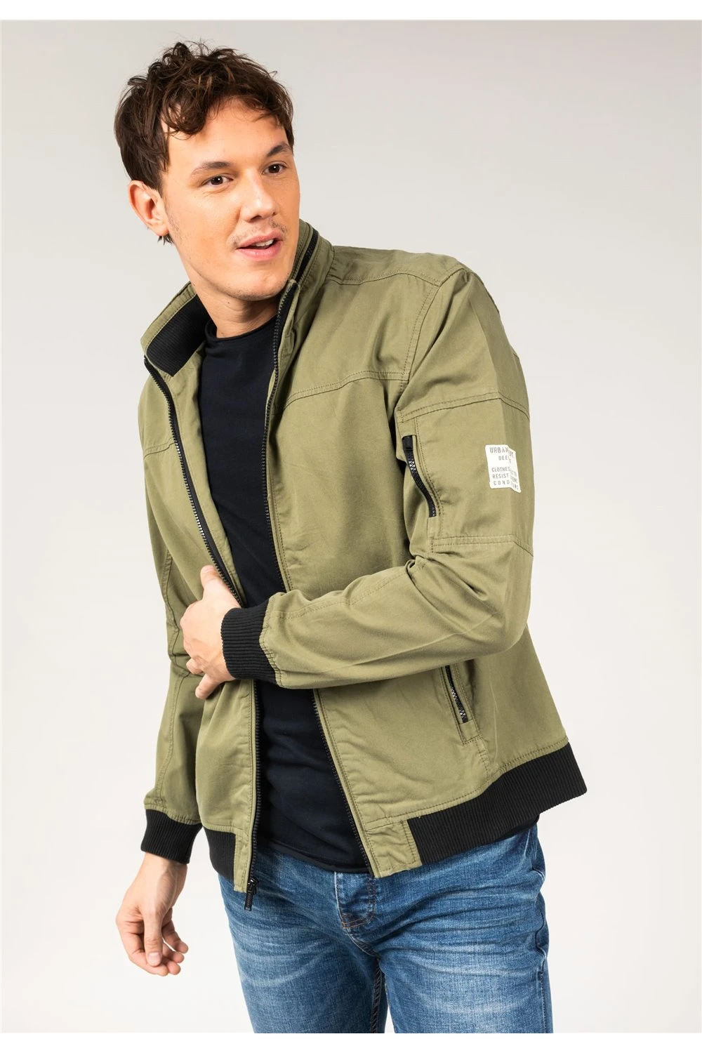 Vestes & Blousons Blouson HOLD - DeeluxeBlouson HOLD 3 Vestes & Blousons Blouson HOLD - DeeluxeBlouson HOLD