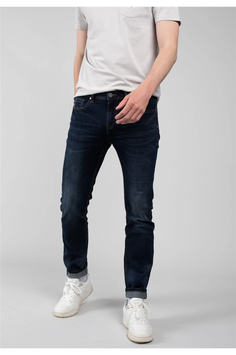 Jeans Slim Effet Usé Pour Homme - CARLOS JJ8036M - DEELUXEJEANS CARLOS 3 Jeans Slim Effet Usé Pour Homme - CARLOS JJ8036M - DEELUXEJEANS CARLOS – Image 2