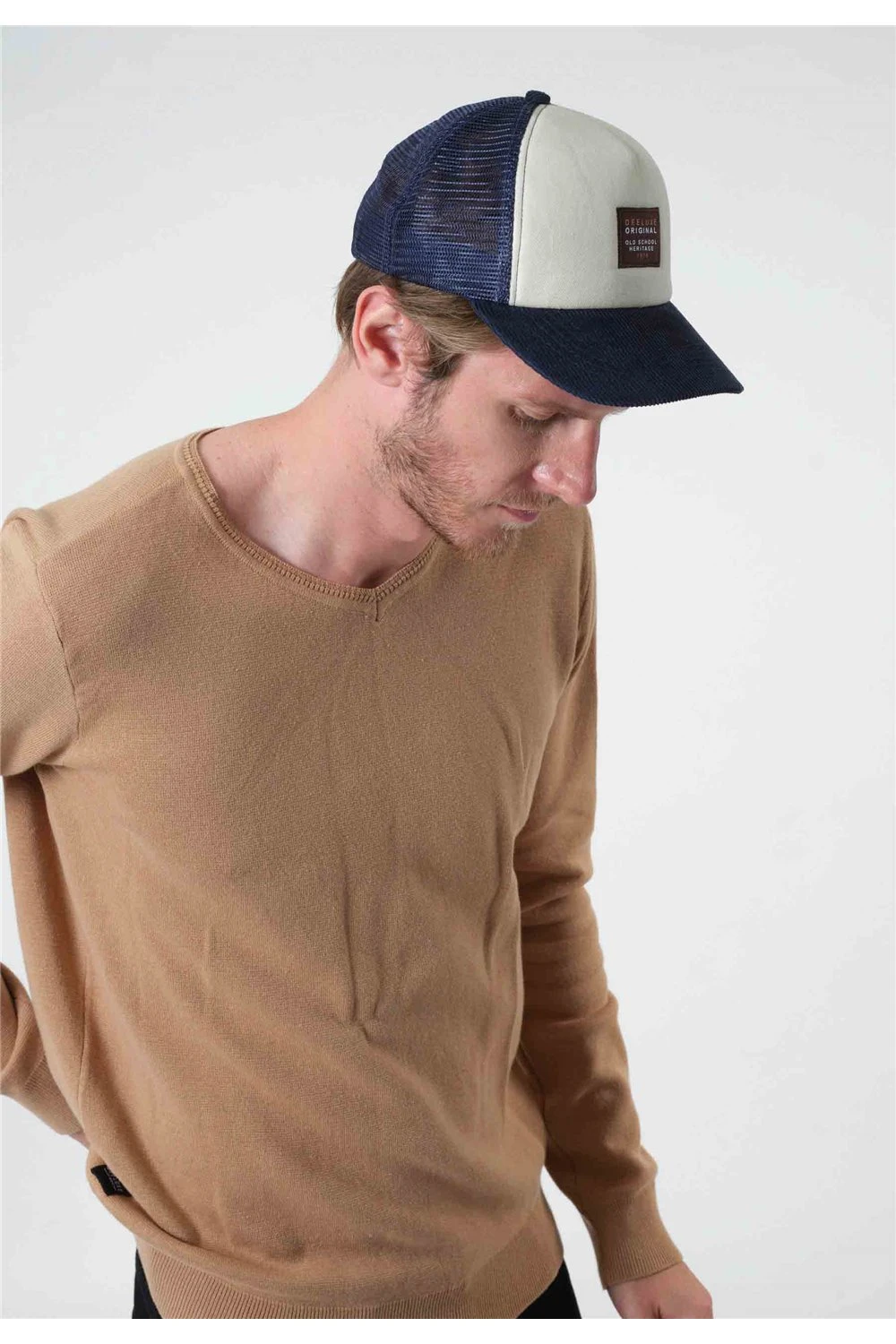Accessoires Casquette CLEBERT - DeeluxeCasquette CLEBERT 3 Accessoires Casquette CLEBERT - DeeluxeCasquette CLEBERT