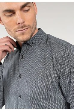 Chemises Chemise Manches Longues à Motifs Pour Homme - CLARITY 01V411M - DEELUXEChemise CLARITY 13 Chemises Chemise Manches Longues à Motifs Pour Homme - CLARITY 01V411M - DEELUXEChemise CLARITY -Vêtements Homme Soldes Magasin chemise clarity 5