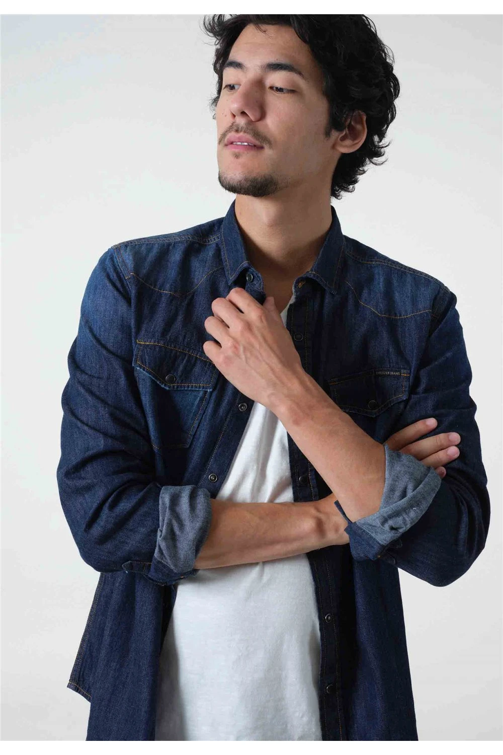 Chemises Chemise Denim Couleur Used Manches LonguesChemise MERLE 6 Chemises Chemise Denim Couleur Used Manches LonguesChemise MERLE – Image 4