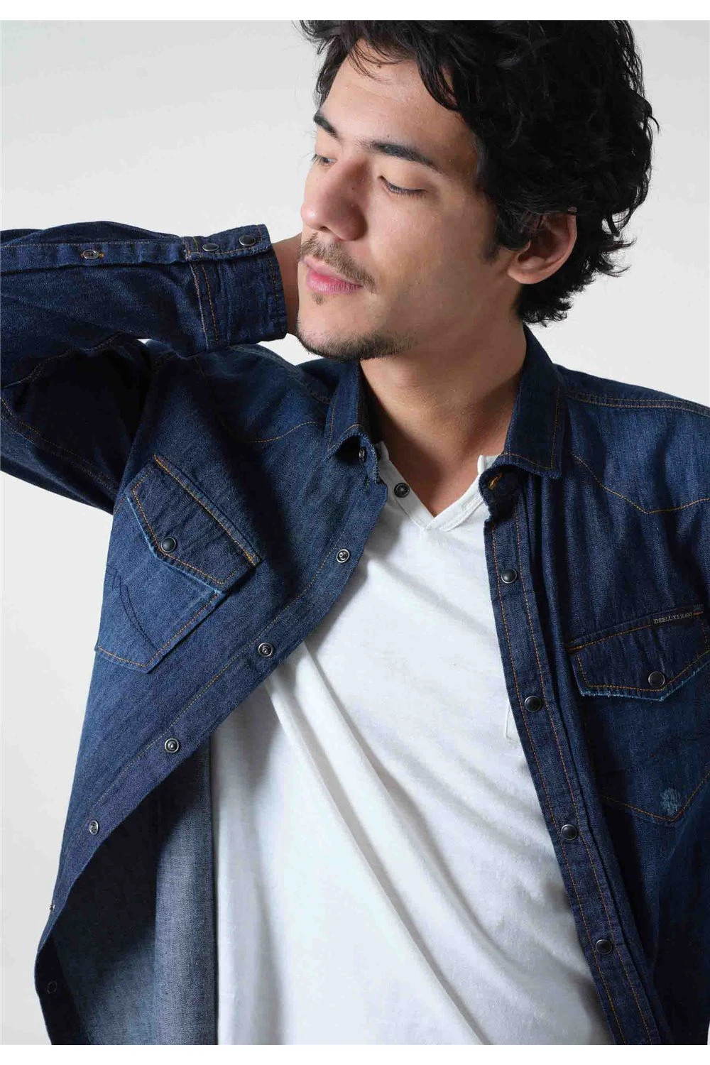 Chemises Chemise Denim Couleur Used Manches LonguesChemise MERLE 7 Chemises Chemise Denim Couleur Used Manches LonguesChemise MERLE – Image 5