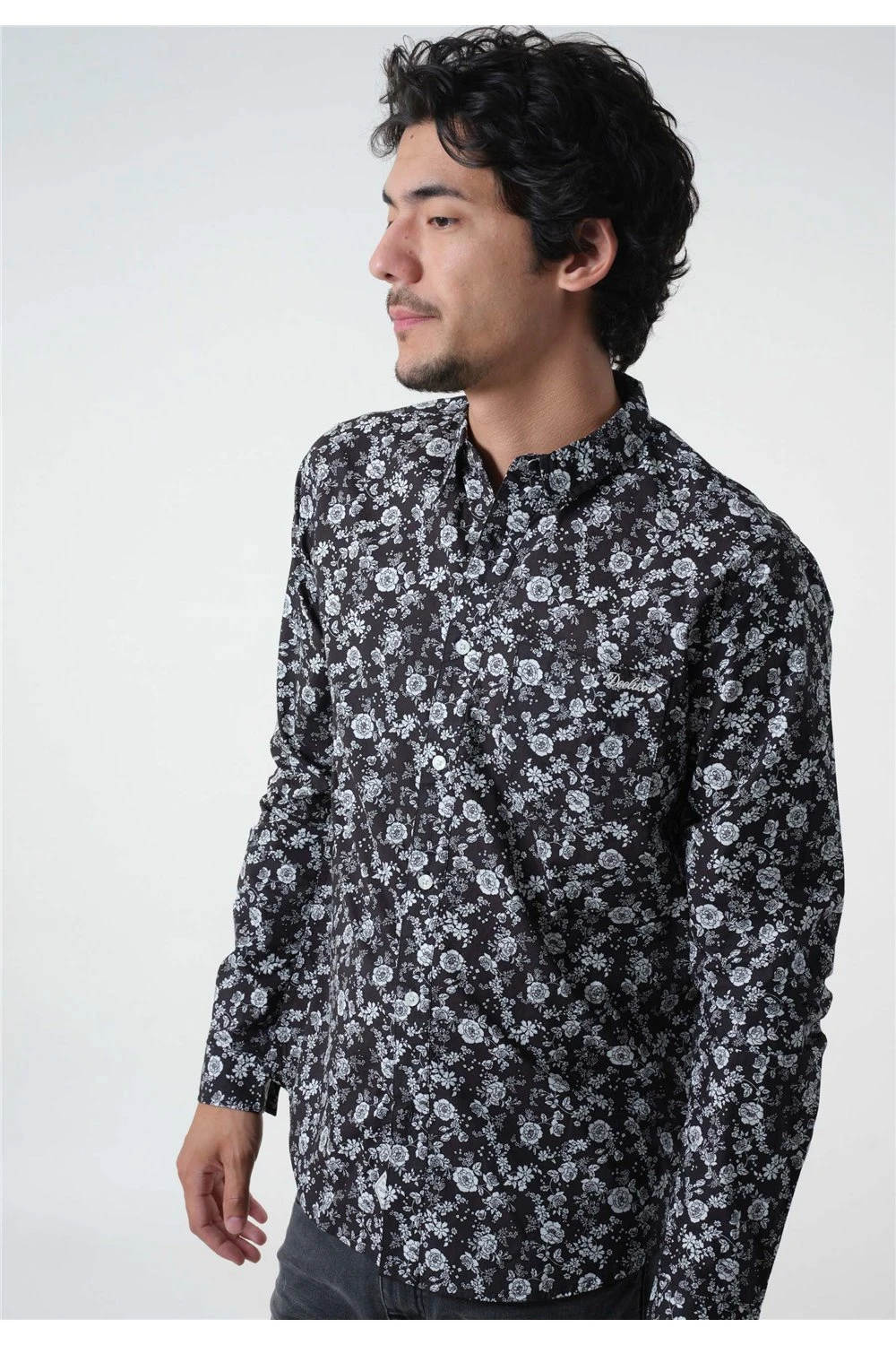 Chemises Chemise Imprimée à Motif Fleuri Et Manches LonguesChemise OVERHEAD 4 Chemises Chemise Imprimée à Motif Fleuri Et Manches LonguesChemise OVERHEAD – Image 2