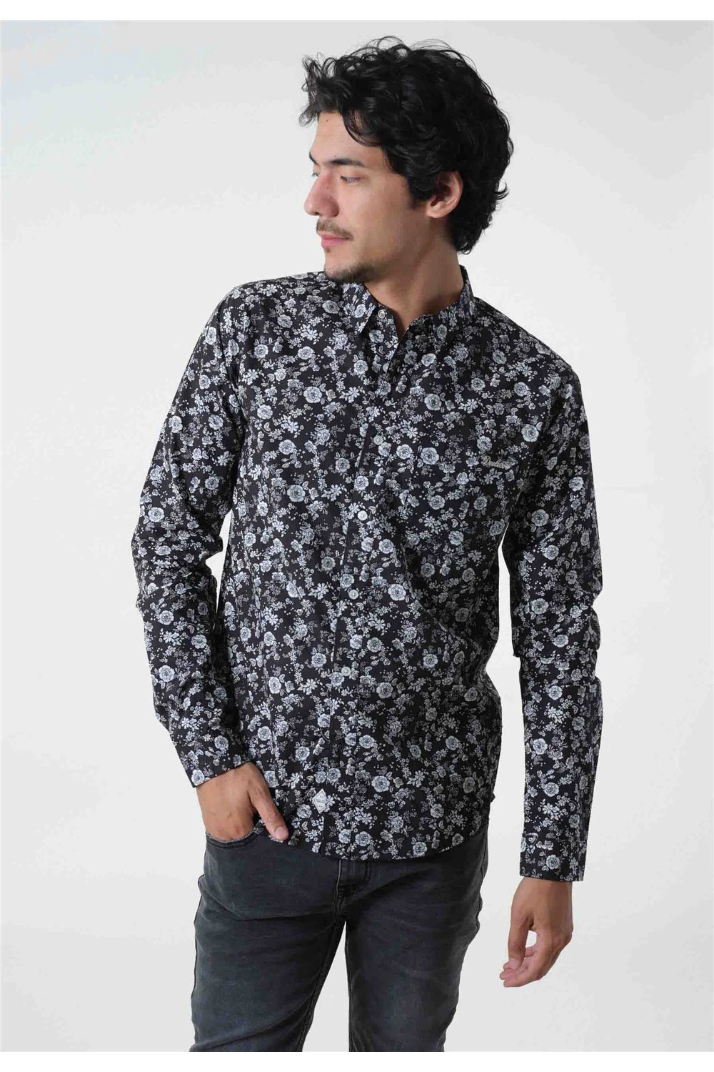 Chemises Chemise Imprimée à Motif Fleuri Et Manches LonguesChemise OVERHEAD 6 Chemises Chemise Imprimée à Motif Fleuri Et Manches LonguesChemise OVERHEAD – Image 4