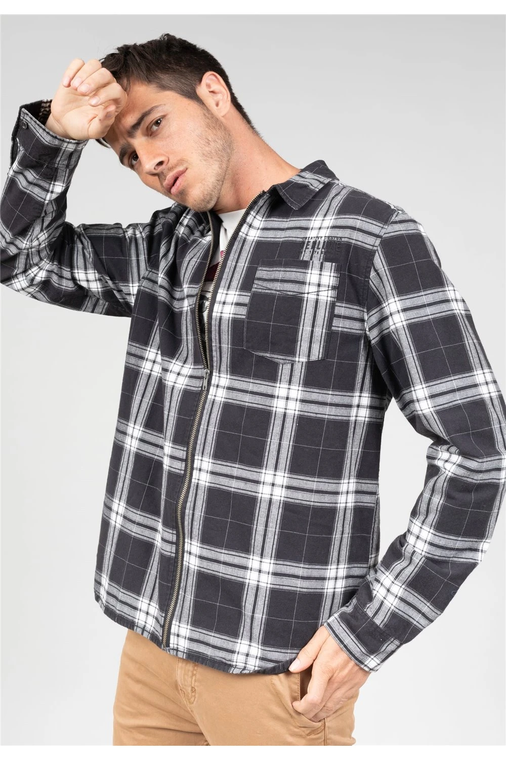 Chemises Surchemise à Carreaux Pour Homme - PRETENDER 01V487M - DEELUXEChemise PRETENDER 3 Chemises Surchemise à Carreaux Pour Homme - PRETENDER 01V487M - DEELUXEChemise PRETENDER