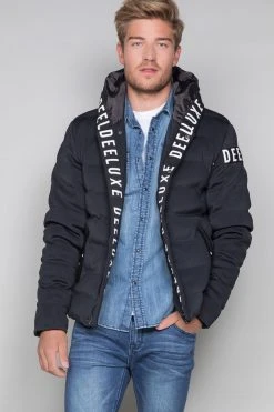 Vestes & Blousons Doudoune GANG W19672 : Doudoune Logotée à Capuche Pour Homme - DEELUXEDoudoune GANG