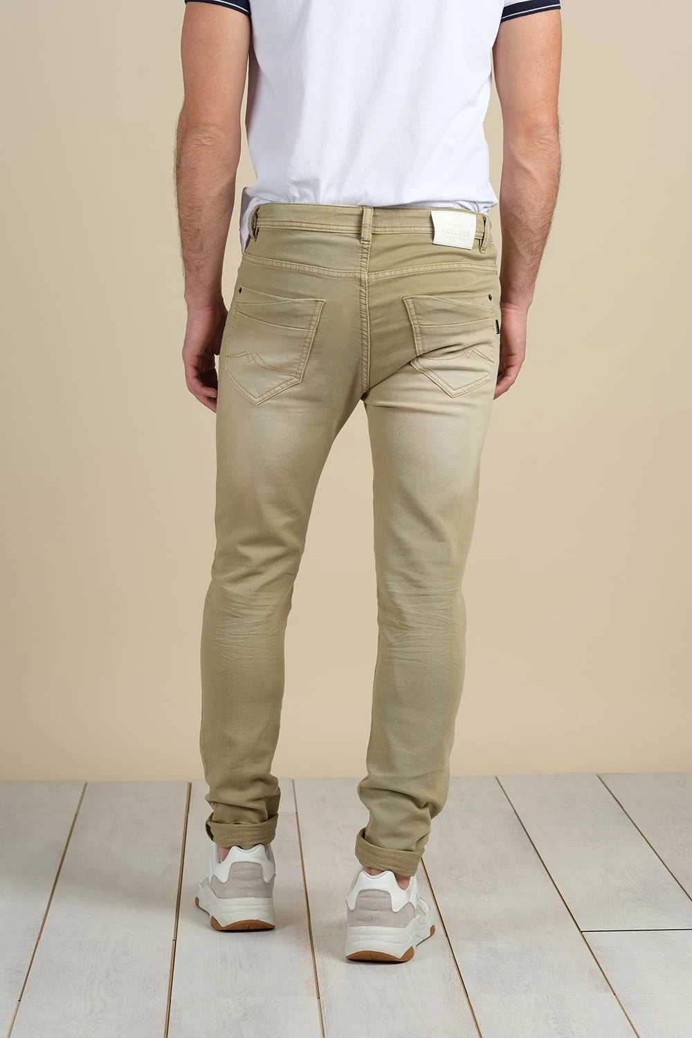 Jogg Jeans Slim Avec Délavage Pour Homme - BARITON S21JG8101M - DEELUXEJeans BARITON 6 Jogg Jeans Slim Avec Délavage Pour Homme - BARITON S21JG8101M - DEELUXEJeans BARITON – Image 4