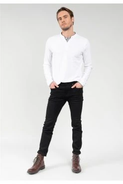 Jeans Slim Noir Pour Homme - CARLOS JJ8068M - DEELUXEJeans CARLOS -Vêtements Homme Soldes Magasin jeans carlos 37