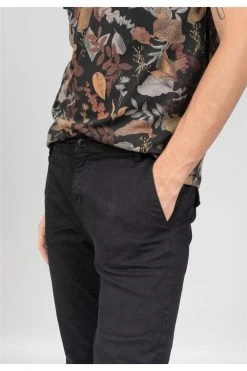 Jeans Skinny Noir Pour Homme - SKILO JJ8083M - DEELUXEJeans SKILO -Vêtements Homme Soldes Magasin jeans skilo 11