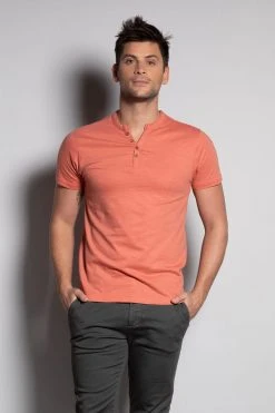 T-shirts T-shirt Uni à Col Boutonné Pour Homme - KALONI S20176 - DEELUXET-SHIRT KALONI 10 T-shirts T-shirt Uni à Col Boutonné Pour Homme - KALONI S20176 - DEELUXET-SHIRT KALONI -Vêtements Homme Soldes Magasin kaloni 2