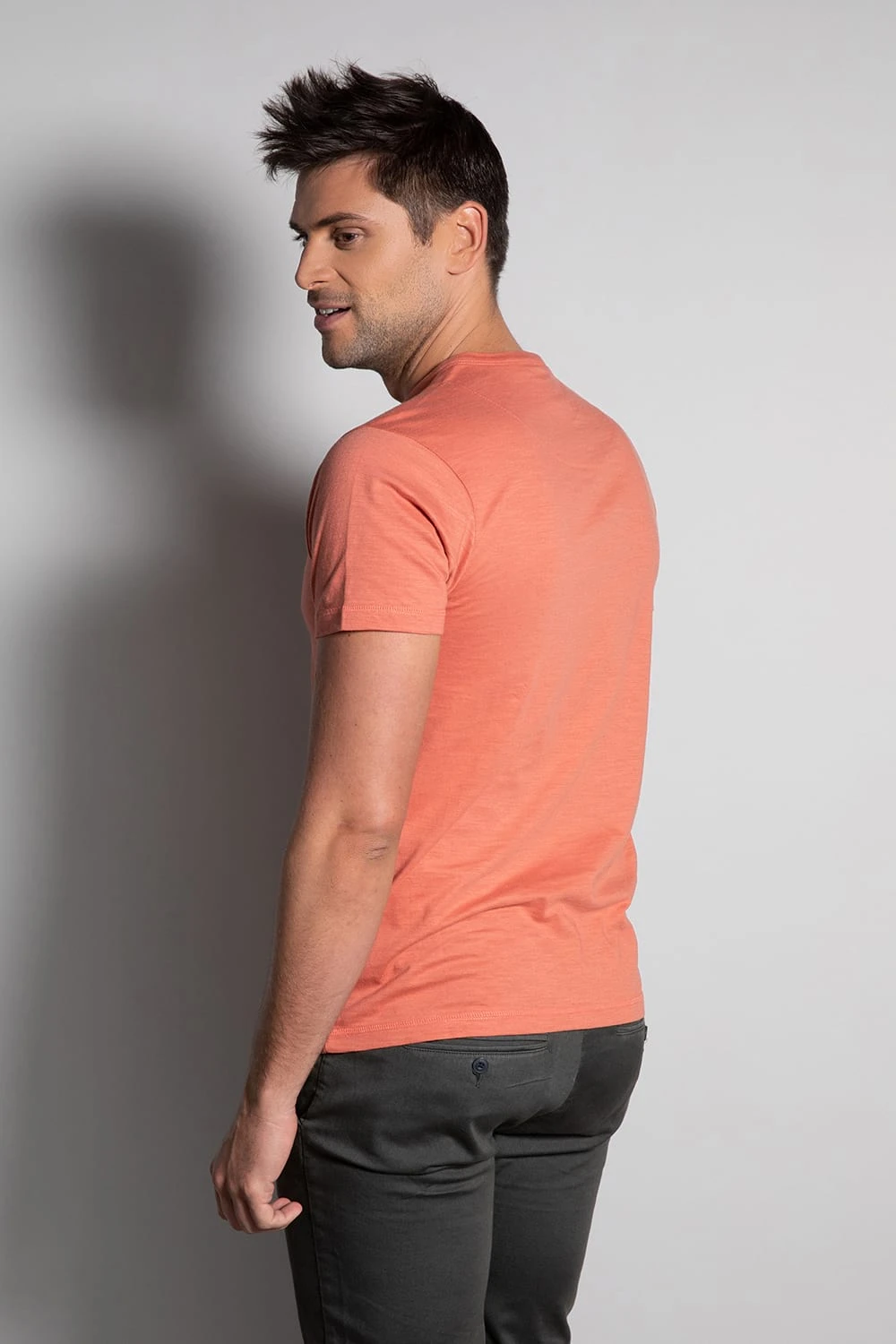 T-shirts T-shirt Uni à Col Boutonné Pour Homme - KALONI S20176 - DEELUXET-SHIRT KALONI 6 T-shirts T-shirt Uni à Col Boutonné Pour Homme - KALONI S20176 - DEELUXET-SHIRT KALONI – Image 4