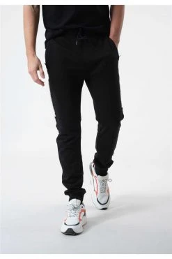 Pantalons Pantalon De Jogging à Bandes SérigraphiéesPantalon JUD 11 Pantalons Pantalon De Jogging à Bandes SérigraphiéesPantalon JUD -Vêtements Homme Soldes Magasin pantalon jud 3
