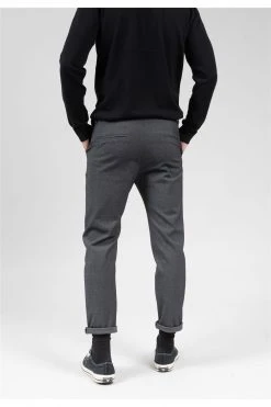 Pantalons Pantalon City Chiné Pour Homme - OMEGA 01V7004M - DEELUXEPantalon OMEGA 10 Pantalons Pantalon City Chiné Pour Homme - OMEGA 01V7004M - DEELUXEPantalon OMEGA -Vêtements Homme Soldes Magasin pantalon omega 3