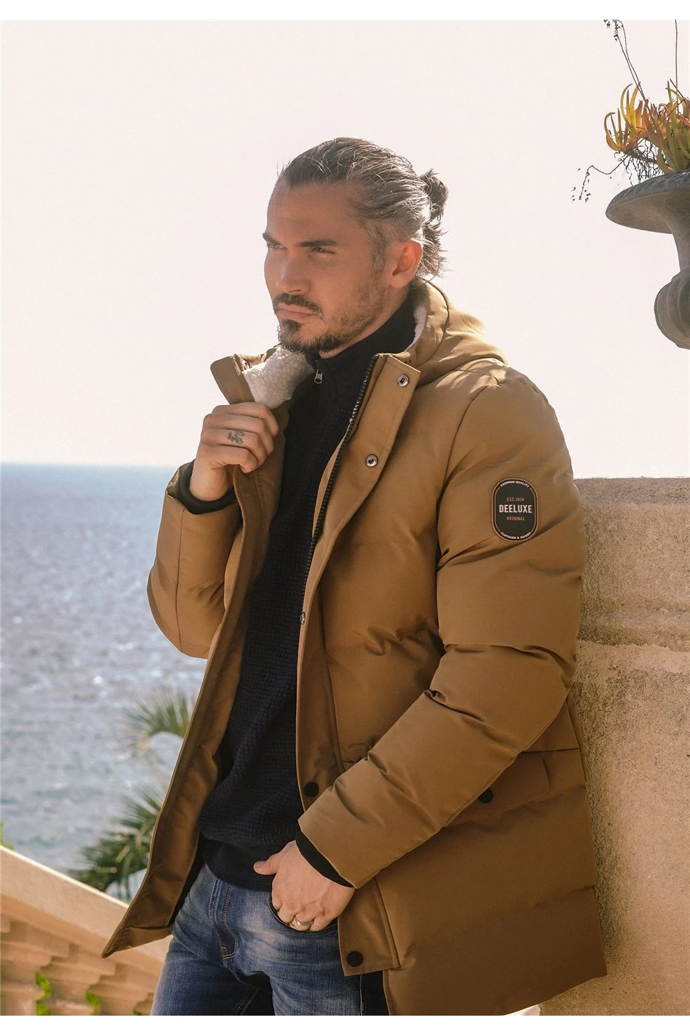 Vestes & Blousons Parka Longue à Capuche Pour Homme - DAYLIN 01V663M - DEELUXEParka DAYLIN 3 Vestes & Blousons Parka Longue à Capuche Pour Homme - DAYLIN 01V663M - DEELUXEParka DAYLIN