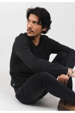 Pulls Pull CLAP - DeeluxePull CLAP 10 Pulls Pull CLAP - DeeluxePull CLAP -Vêtements Homme Soldes Magasin pull clap 3