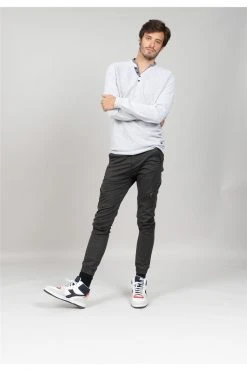 Pulls Pull Col V Boutonné Pour Homme - JOYASON 01V304M - DEELUXEPull JOYASON 10 Pulls Pull Col V Boutonné Pour Homme - JOYASON 01V304M - DEELUXEPull JOYASON -Vêtements Homme Soldes Magasin pull joyason 8