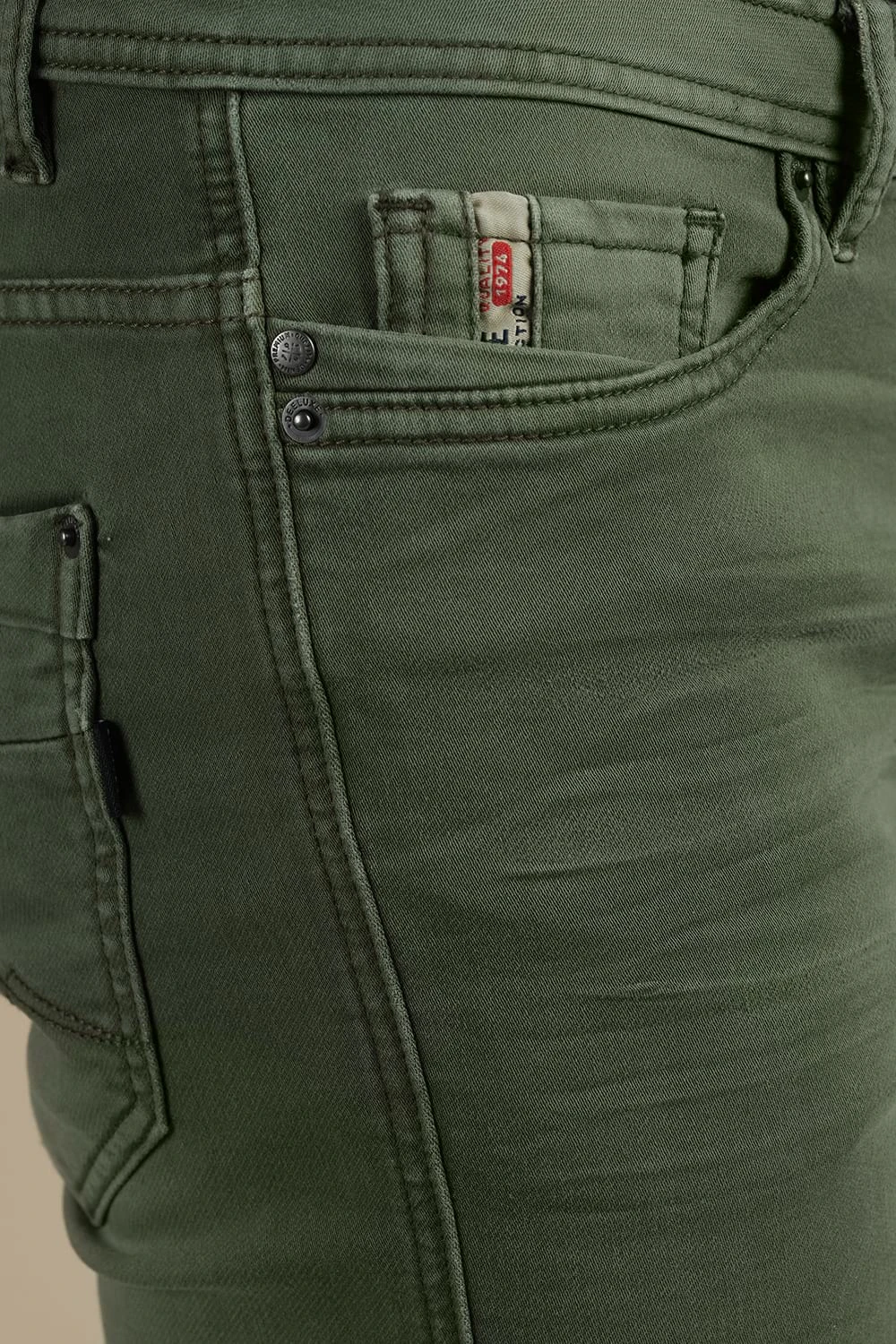 Shorts & Bermudas Short Slim En Jean Délavé Pour Homme - BART S21JG858M - DEELUXEShort BART 7 Shorts & Bermudas Short Slim En Jean Délavé Pour Homme - BART S21JG858M - DEELUXEShort BART – Image 5