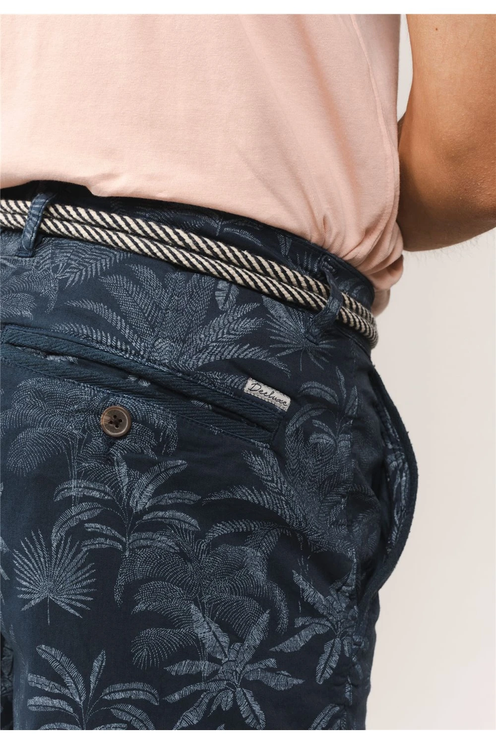 Shorts & Bermudas Short KARUBI - DeeluxeShort KARUBI 7 Shorts & Bermudas Short KARUBI - DeeluxeShort KARUBI – Image 5