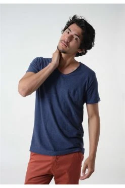 T-shirts Tee-shirt Uni Col En VT-Shirt ADDICT -Vêtements Homme Soldes Magasin t shirt addict 5