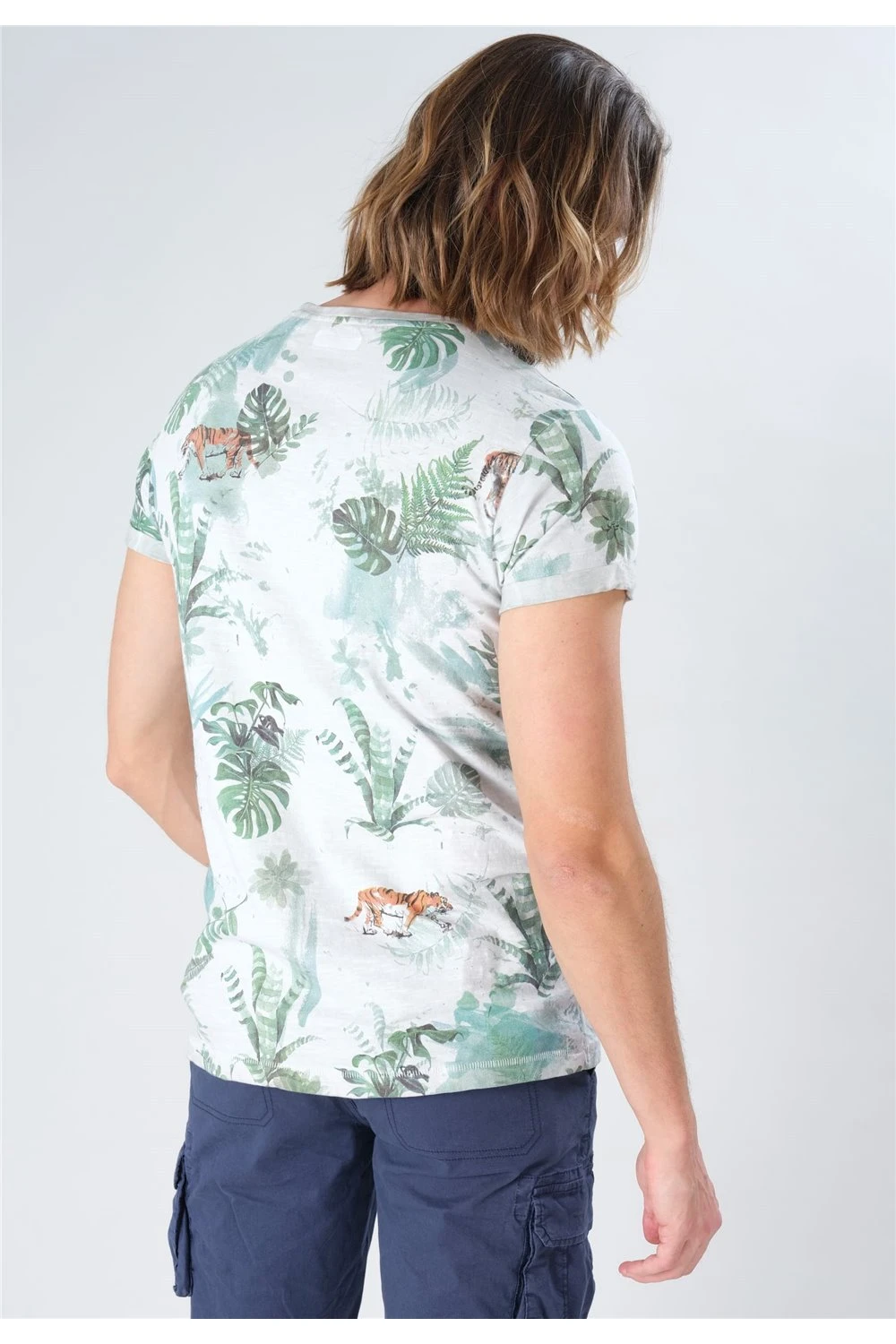 T-shirts T-Shirt BALI - DeeluxeT-Shirt BALI 6 T-shirts T-Shirt BALI - DeeluxeT-Shirt BALI – Image 4