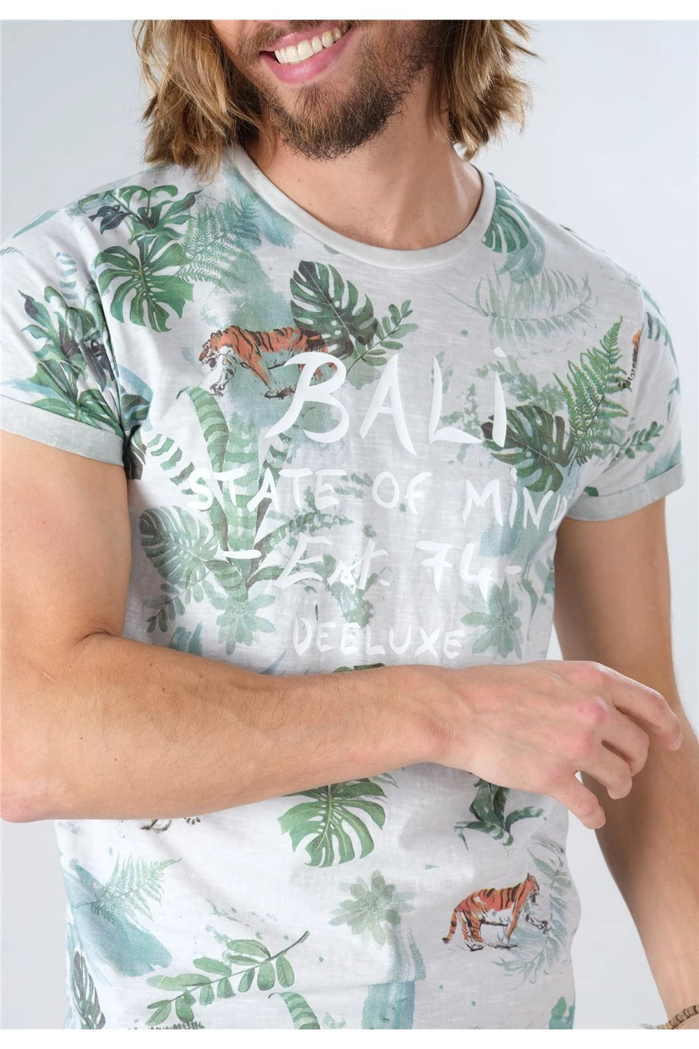 T-shirts T-Shirt BALI - DeeluxeT-Shirt BALI 7 T-shirts T-Shirt BALI - DeeluxeT-Shirt BALI – Image 5