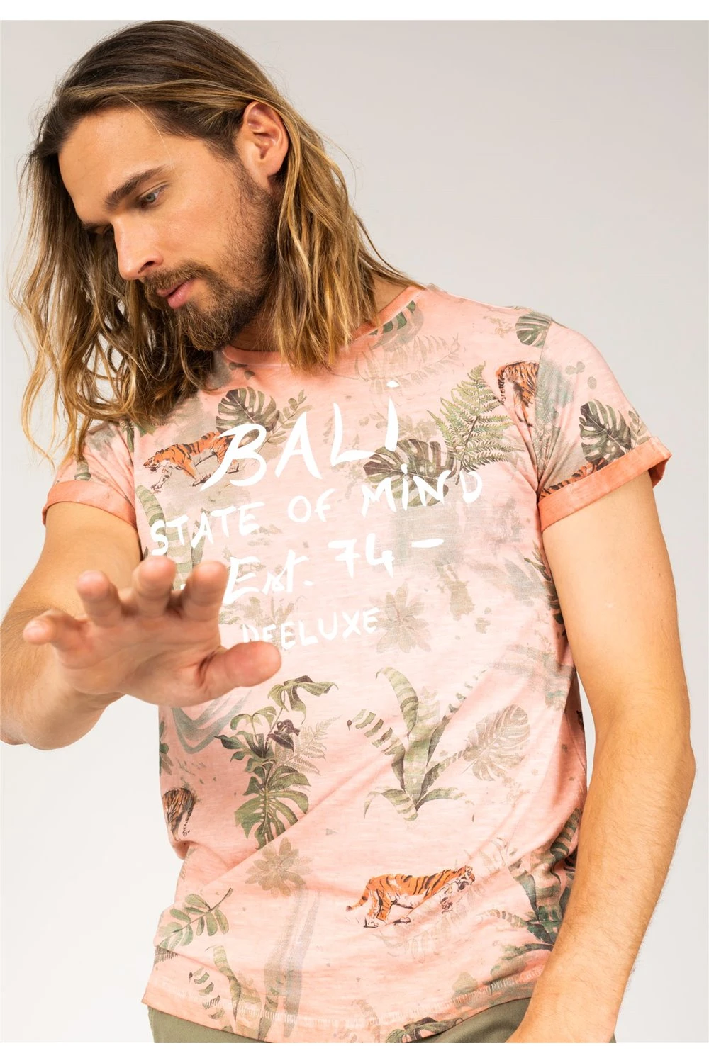 T-shirts T-Shirt BALI - DeeluxeT-Shirt BALI 8 T-shirts T-Shirt BALI - DeeluxeT-Shirt BALI – Image 6