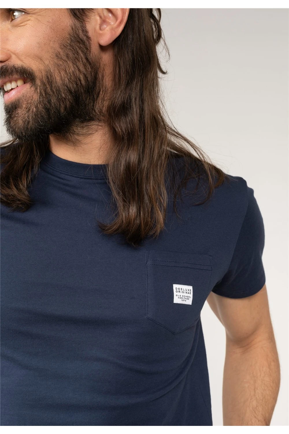 T-shirts T-Shirt BASITO - DeeluxeT-Shirt BASITO 3 T-shirts T-Shirt BASITO - DeeluxeT-Shirt BASITO