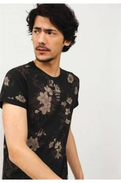 T-shirts Tee-shirt Imprimé Col Rond Manches CourtesT-Shirt FALL 12 T-shirts Tee-shirt Imprimé Col Rond Manches CourtesT-Shirt FALL -Vêtements Homme Soldes Magasin t shirt fall 4