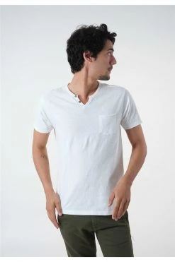 T-shirts Tee-shirt à Motifs Col V Boutons Avec Poche Plaquée T-Shirt LOST 10 T-shirts Tee-shirt à Motifs Col V Boutons Avec Poche Plaquée T-Shirt LOST -Vêtements Homme Soldes Magasin t shirt lost 2