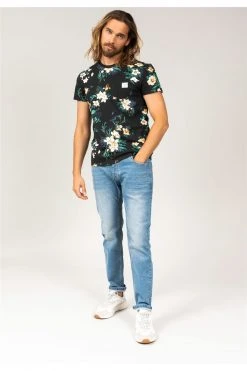 T-shirts T-Shirt MADONE - DeeluxeT-Shirt MADONE 10 T-shirts T-Shirt MADONE - DeeluxeT-Shirt MADONE -Vêtements Homme Soldes Magasin t shirt madone 2