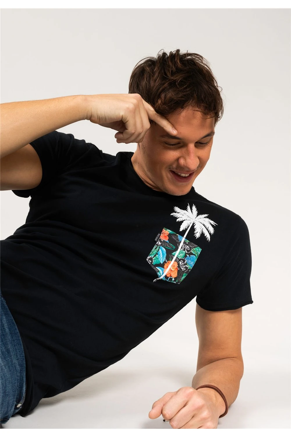 T-shirts T-Shirt PALMERIA - DeeluxeT-Shirt PALMERIA 3 T-shirts T-Shirt PALMERIA - DeeluxeT-Shirt PALMERIA