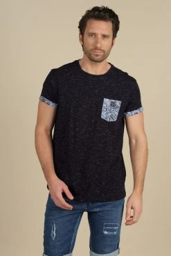 T-shirts T-shirt Avec Détails à Imprimé Tropical Pour Homme - SHAMAR S21194M - DEELUXET-Shirt SHAMAR -Vêtements Homme Soldes Magasin t shirt shamar 10