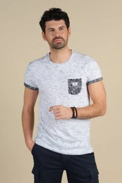 T-shirts T-shirt Avec Détails à Imprimé Tropical Pour Homme - SHAMAR S21194M - DEELUXET-Shirt SHAMAR -Vêtements Homme Soldes Magasin t shirt shamar 8
