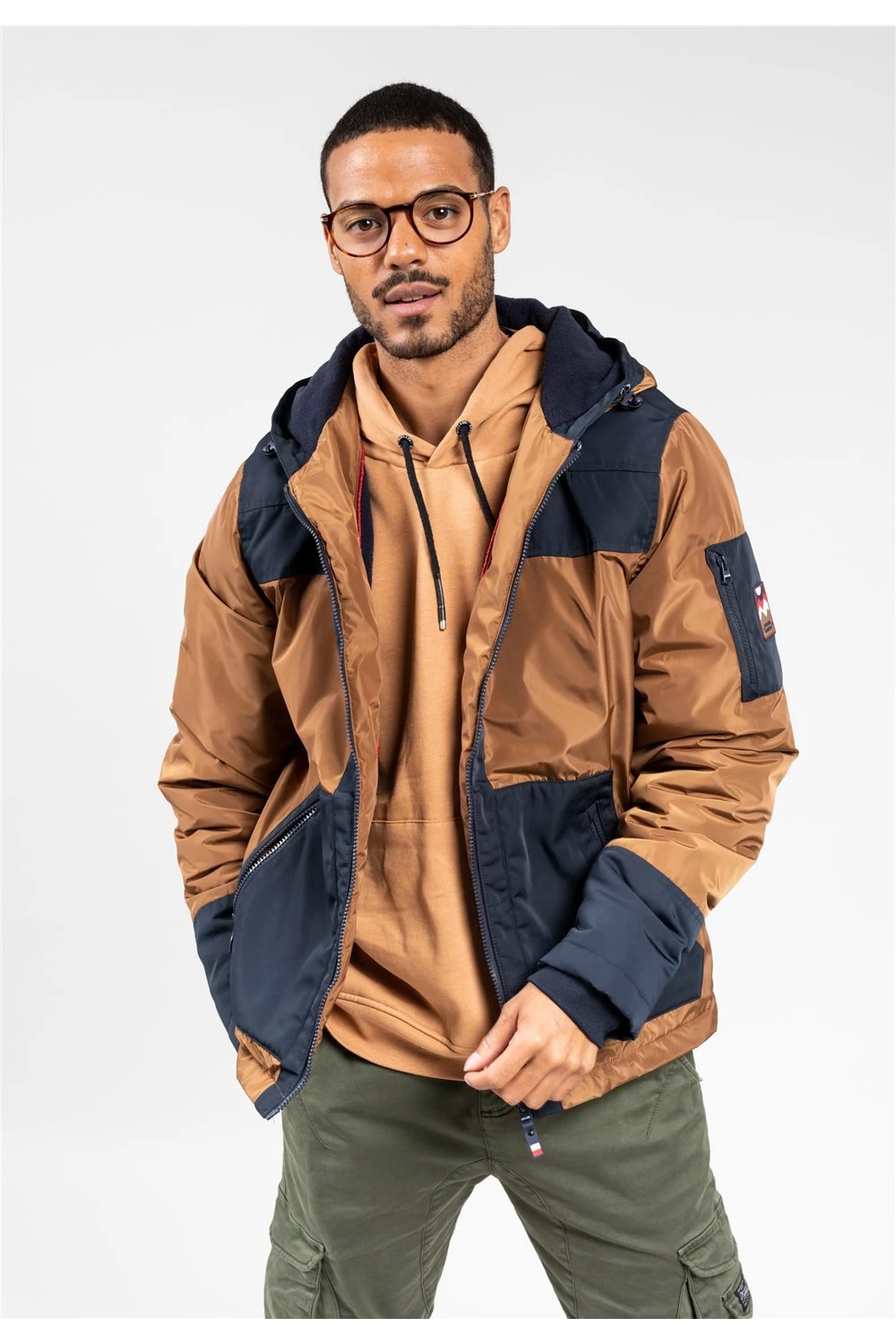 Vestes & Blousons Veste à Capuche Pour Homme - WINK 01V659M - DEELUXEVeste WINK 3 Vestes & Blousons Veste à Capuche Pour Homme - WINK 01V659M - DEELUXEVeste WINK